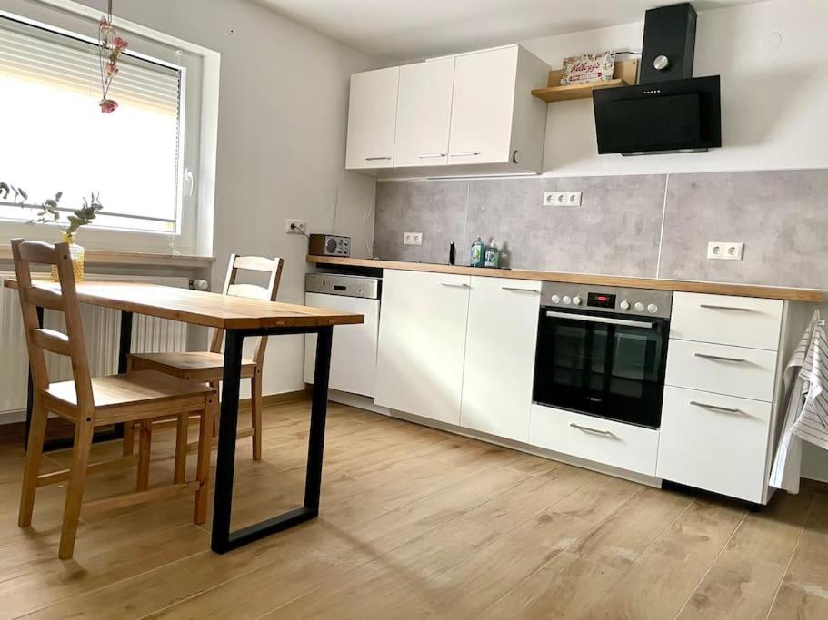 Schoene 80Qm Fewo In Bester Lage Kunzell Εξωτερικό φωτογραφία